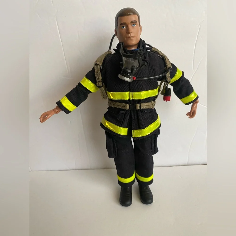 Real Hero’s FDNY Fire Zone Firefighter 12” action figure 9/11 New York City 2001